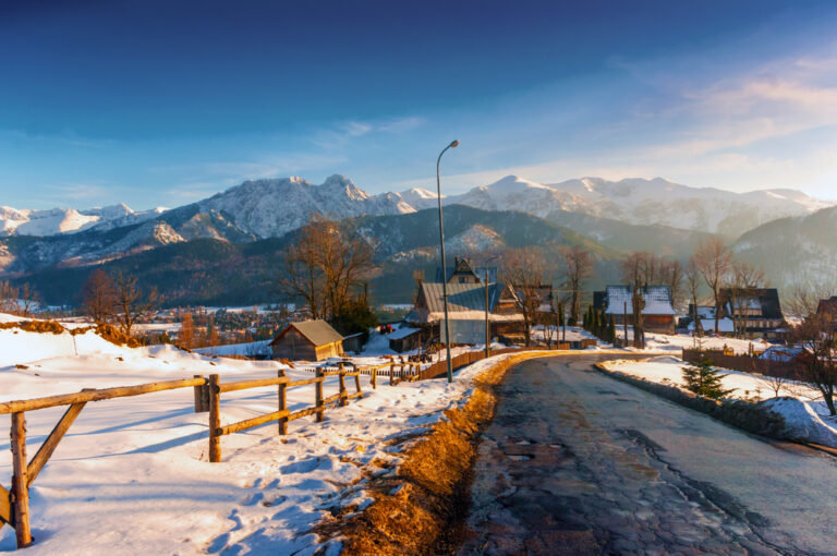Przewodnik po Poroninie: Odkryj najpiękniejsze widoki i atrakcje tego malowniczego miasteczka pod Tatrami