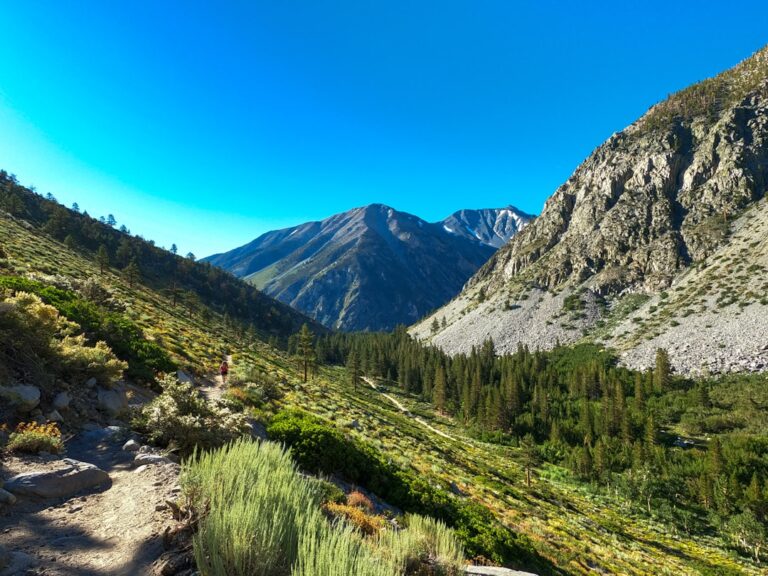 Dolina Starorobociańska – dzika trasa w Tatrach Zachodnich